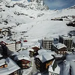 Meynet Otel
