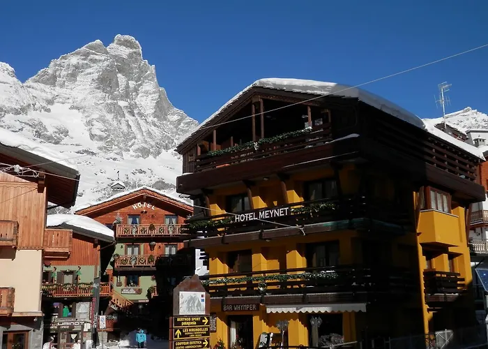 Готель Meynet Брей-Червінія